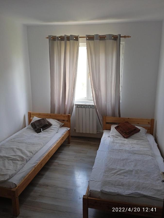 4 Rooms Apartment Tulcsa Kültér fotó