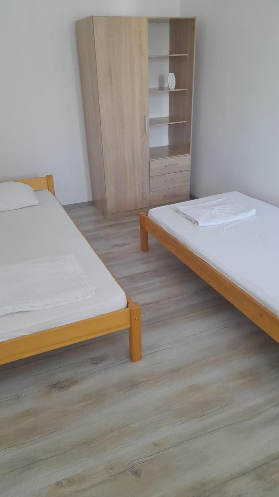 4 Rooms Apartment Tulcsa Kültér fotó