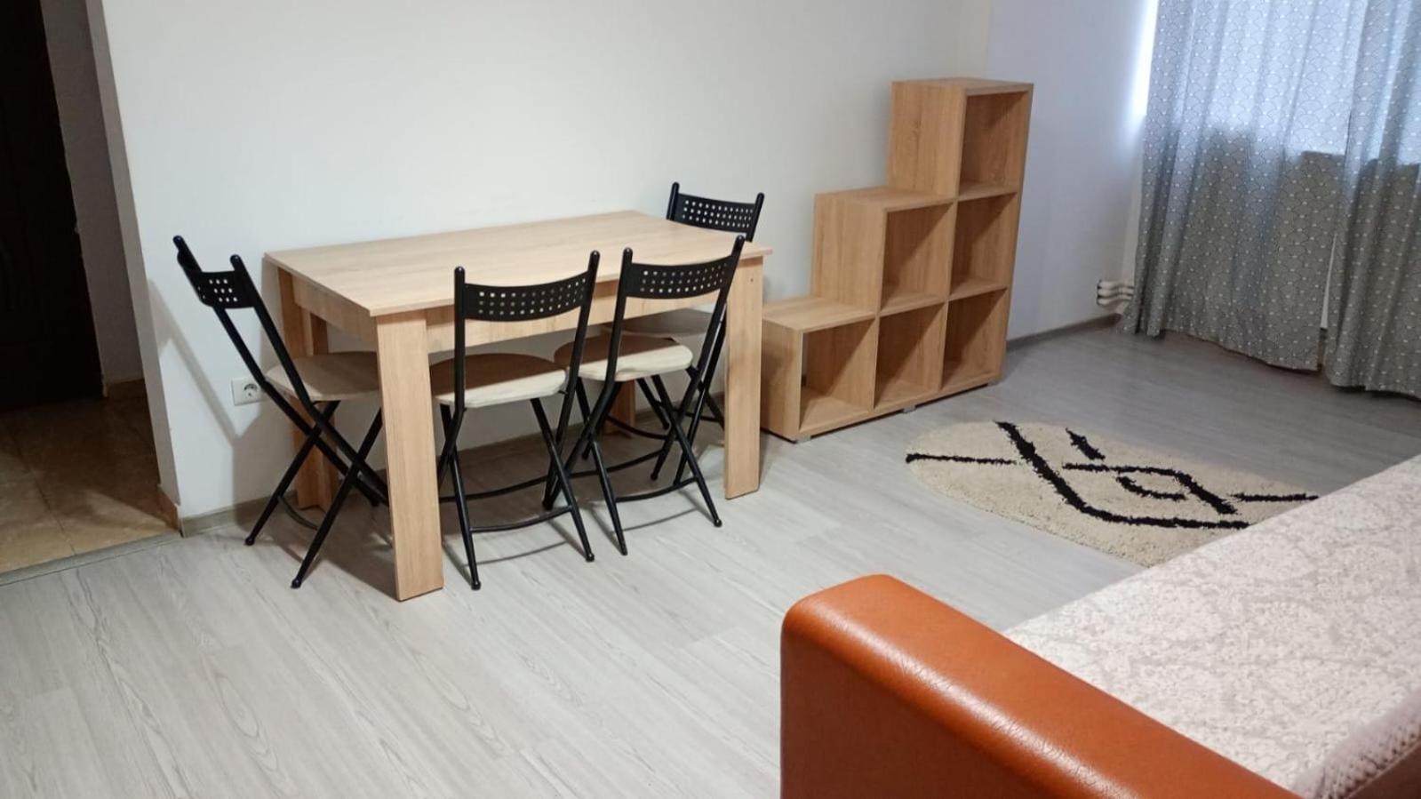 4 Rooms Apartment Tulcsa Kültér fotó